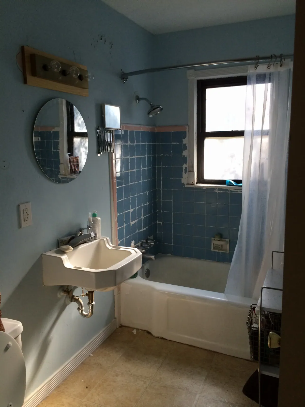 vintage-tile-bathroom-renovation.webp